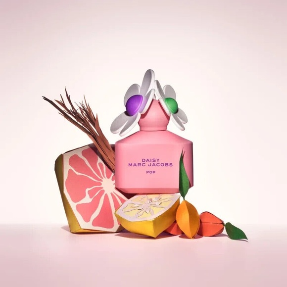 Daisy Marc Jacob’s Pop Limited Edition Perfume - Picture 4 of 7